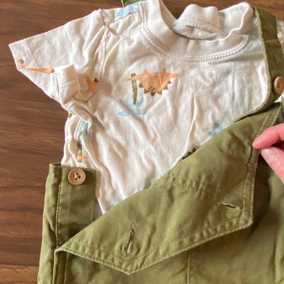 Carters | Dino Outfit, 6mth - Picture 4 of 7